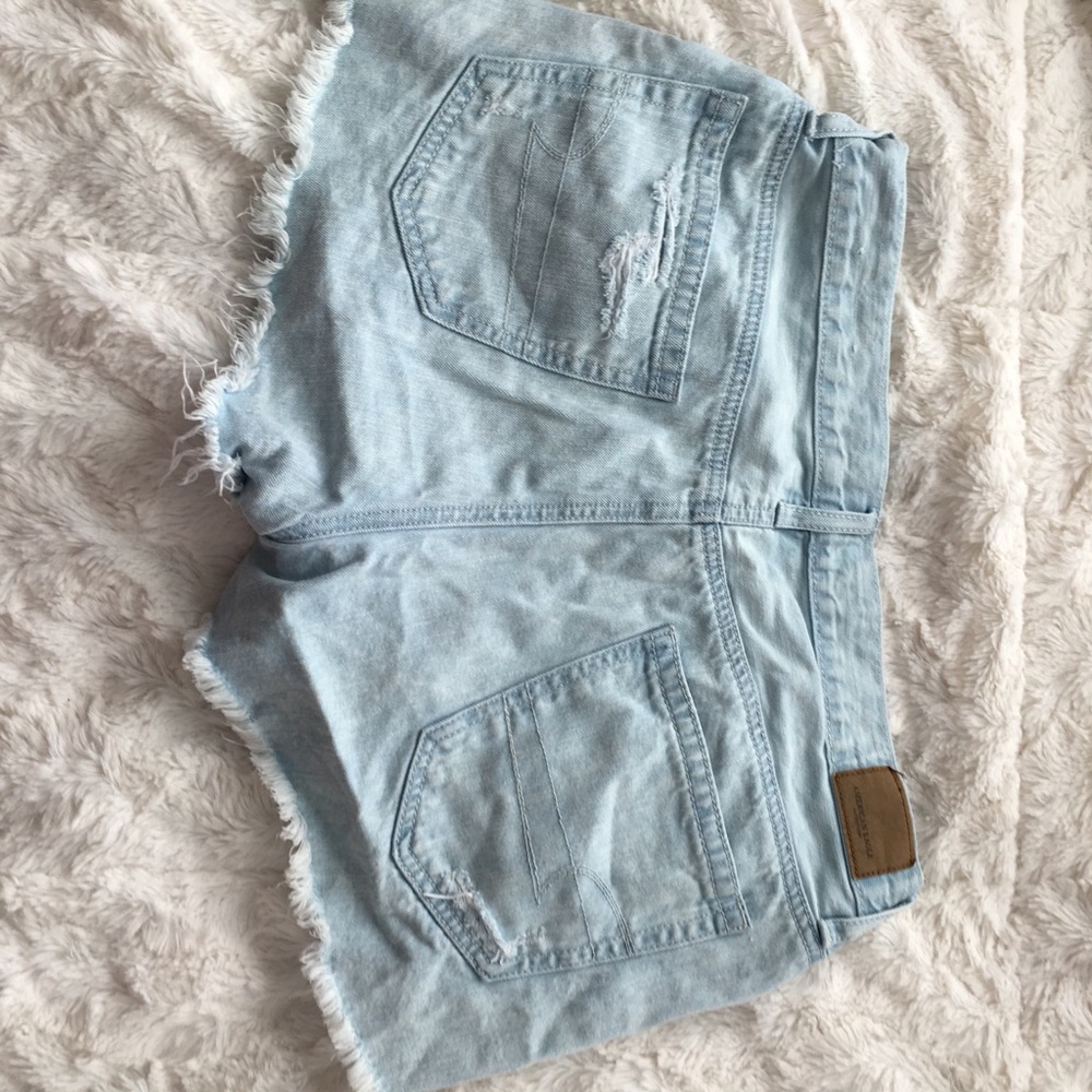 American Eagle ripped denim short shorts